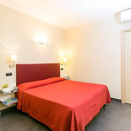 Residenza Gra 21 Aparthotel 4*