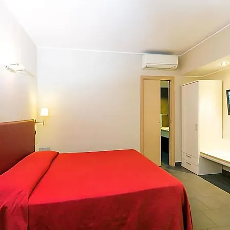 Residenza Gra 21 מלון דירות 4*