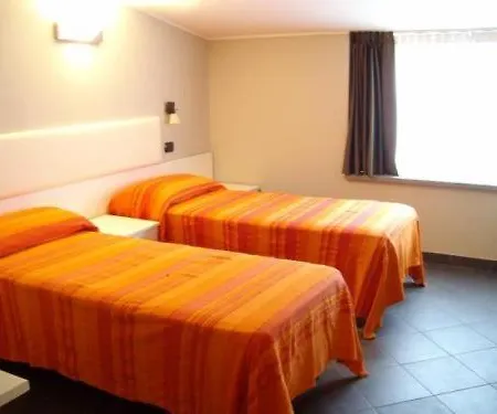 Residenza Gra 21 Апарт-отель Рим